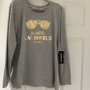NWT sweatshirt